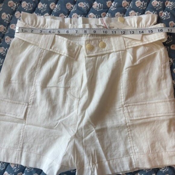 🌙 NWT ANTHRO MOON RIVER White Paper Bag Waist Shorts 🤍 Sz M - Picture 6 of 6